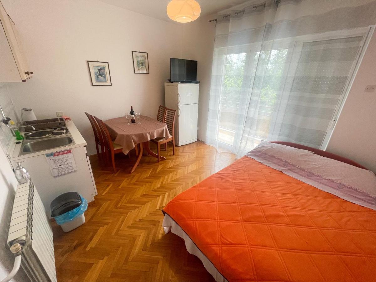 Villa Boza Ядраново Екстер'єр фото